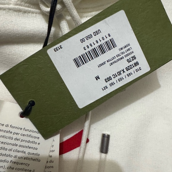 Woman’s Gucci Hoodie - Picture 4 of 7